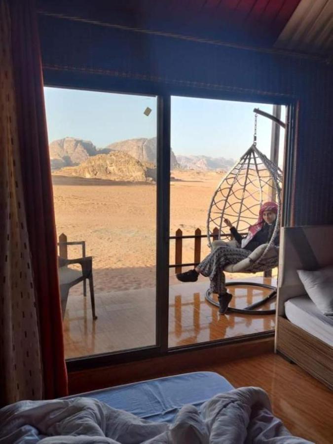 Calm Camp Bed and Breakfast Wadi Rum Exteriör bild