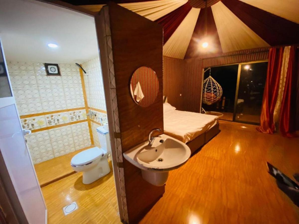 Calm Camp Bed and Breakfast Wadi Rum Exteriör bild