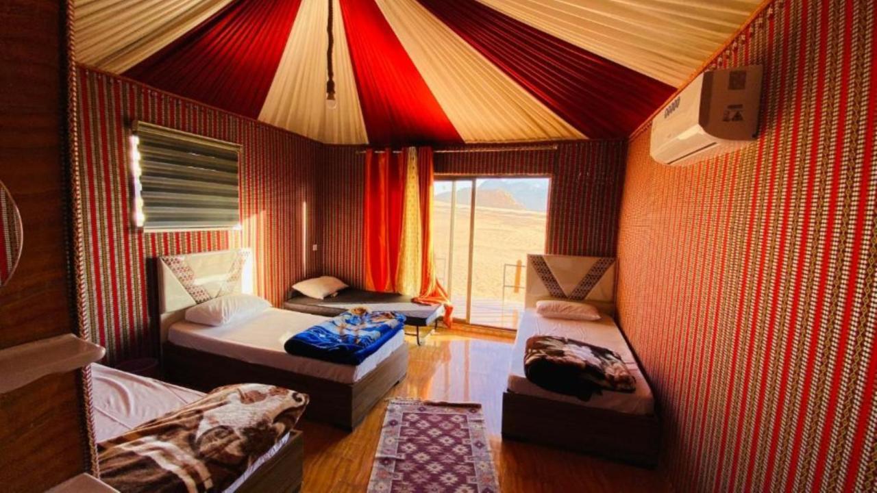 Calm Camp Bed and Breakfast Wadi Rum Exteriör bild