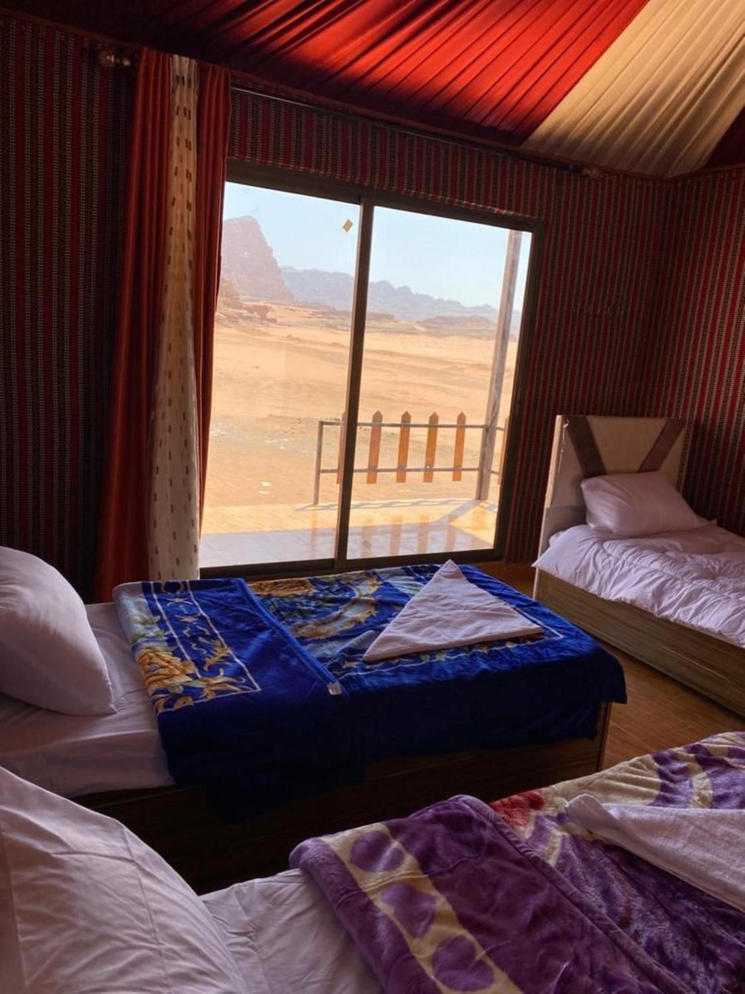 Calm Camp Bed and Breakfast Wadi Rum Exteriör bild