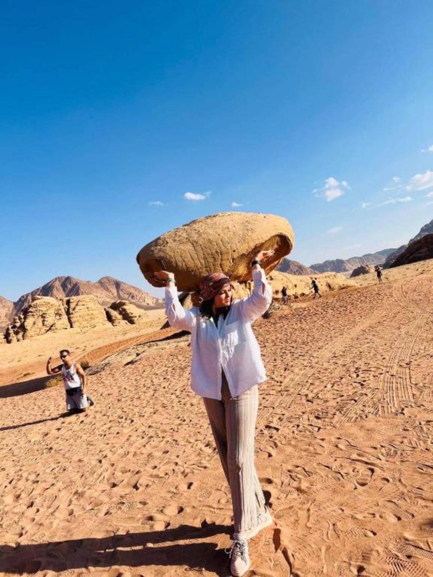Calm Camp Bed and Breakfast Wadi Rum Exteriör bild